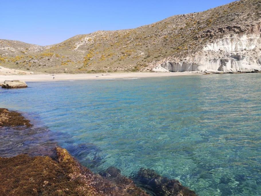 Appartamento El Playaiso De Aguamarga Agua Amarga  Esterno foto